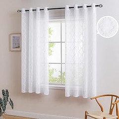 Las mejores cortinas y visillos para transformar tu spa en casa